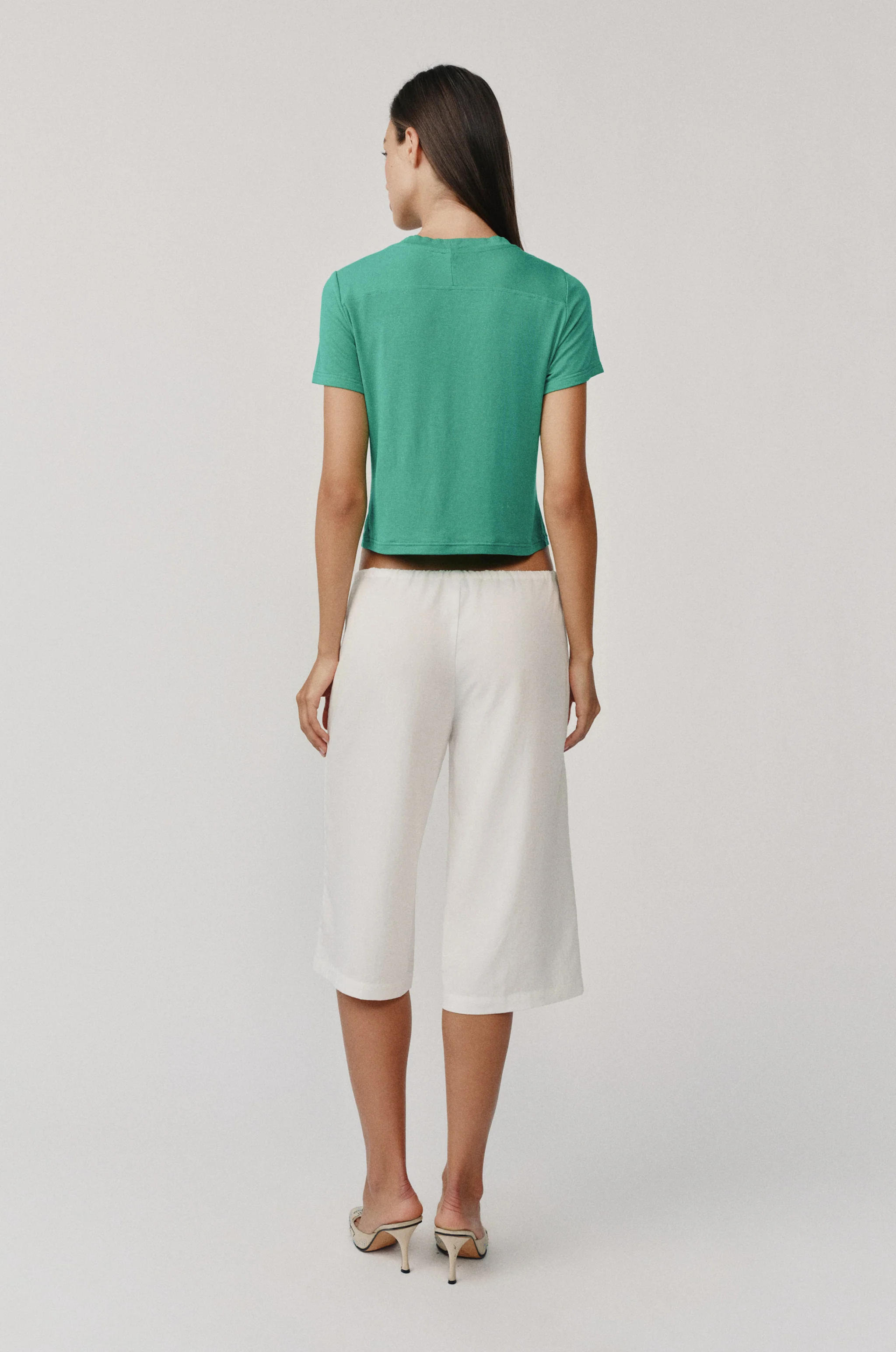 Ellie Tee | Emerald - Image 8